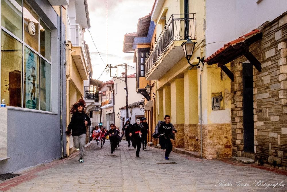 Χρώματα, αρώματα και πολύ κέφι στο 1ο Katsamaka Run (pics) runbeat.gr